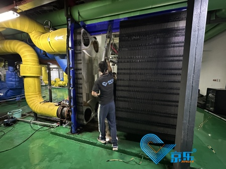 大型建筑水冷空調(diào)改造 年省20萬(wàn)電費(fèi)杜絕熱島效應(yīng)