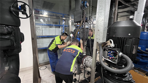 上海大型中央空調水機